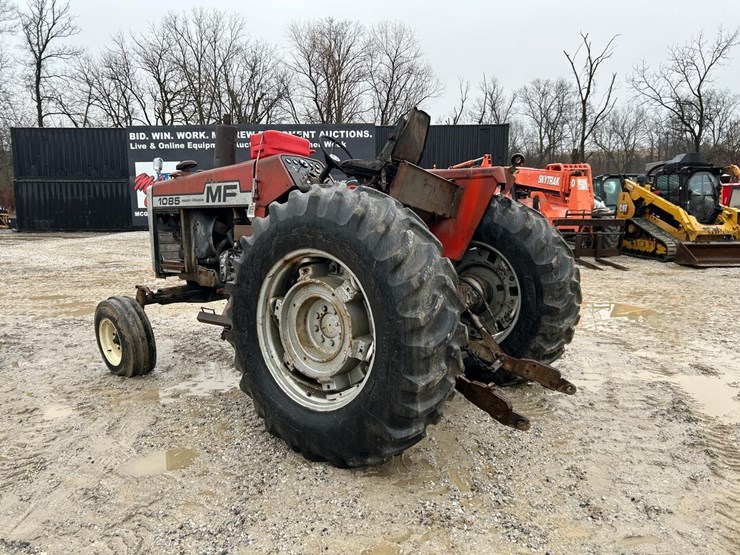 massey-ferguson-1085-image-2