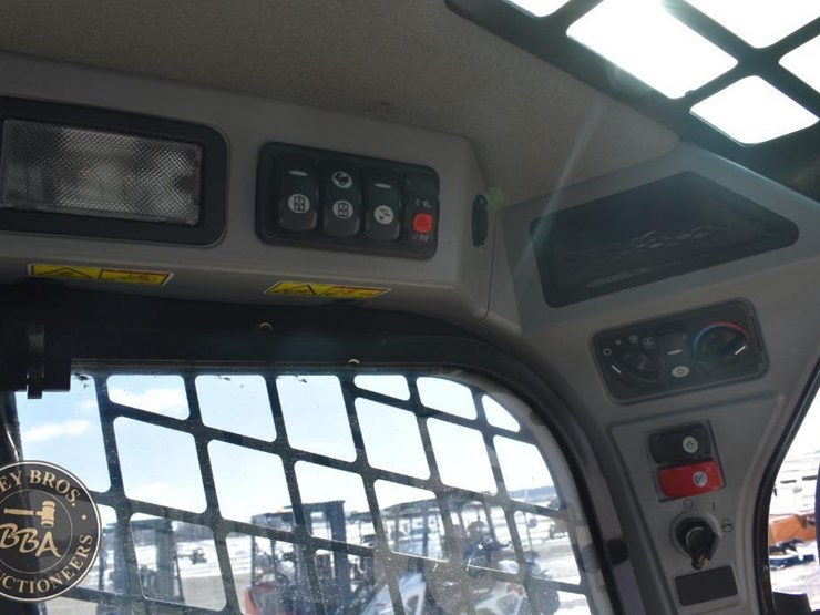 2018-caterpillar-299d2-image-52