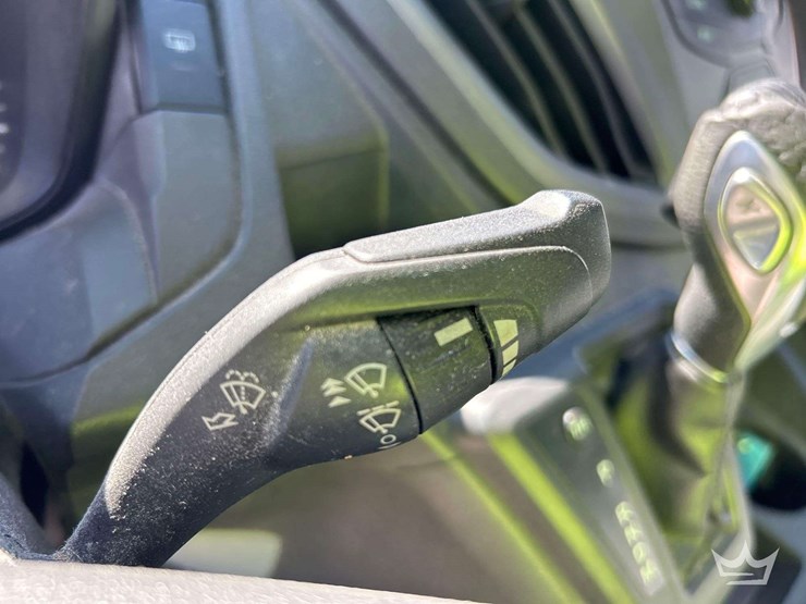 2015-ford-transit-image-15