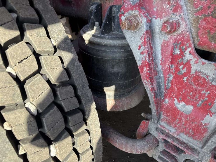 1991-kenworth-t400-image-16