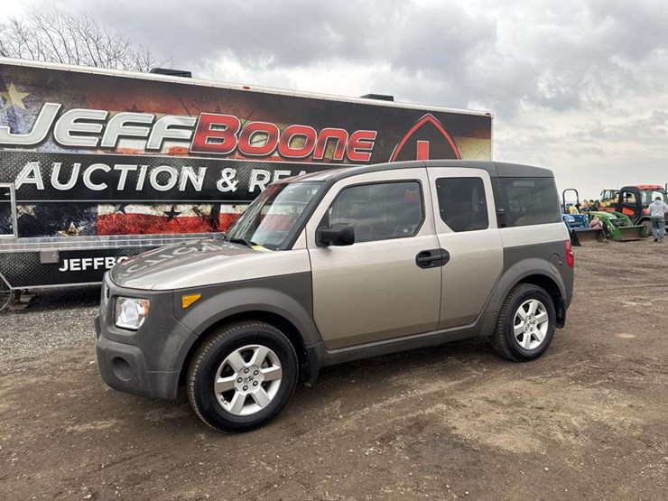 2004-honda-element-image-1