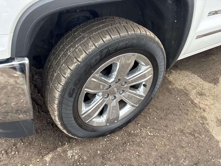 2018-gmc-1500-image-8