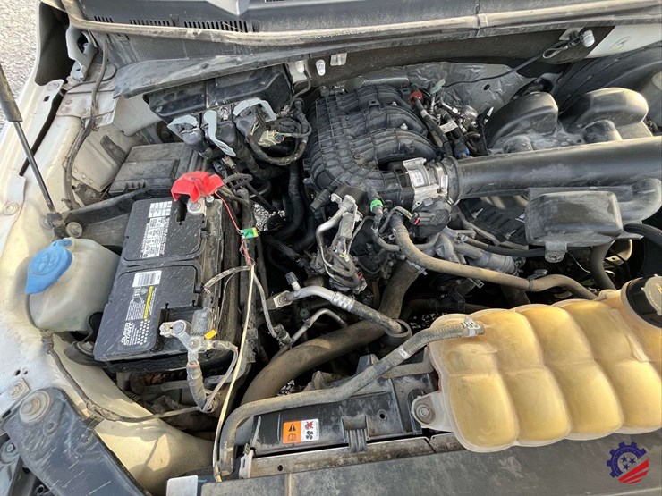 2020-ford-f150-xl-image-39