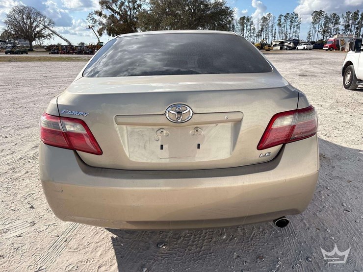 2007-toyota-camry-sedan-image-29