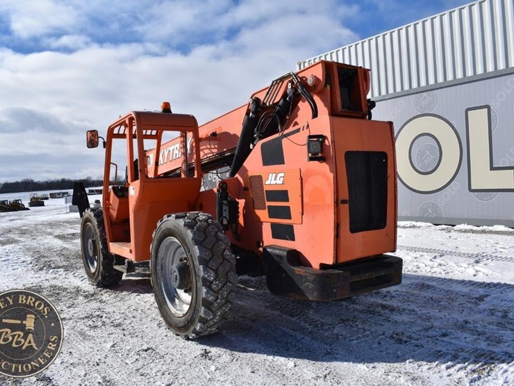 2017-sky-trak-10054-image-5