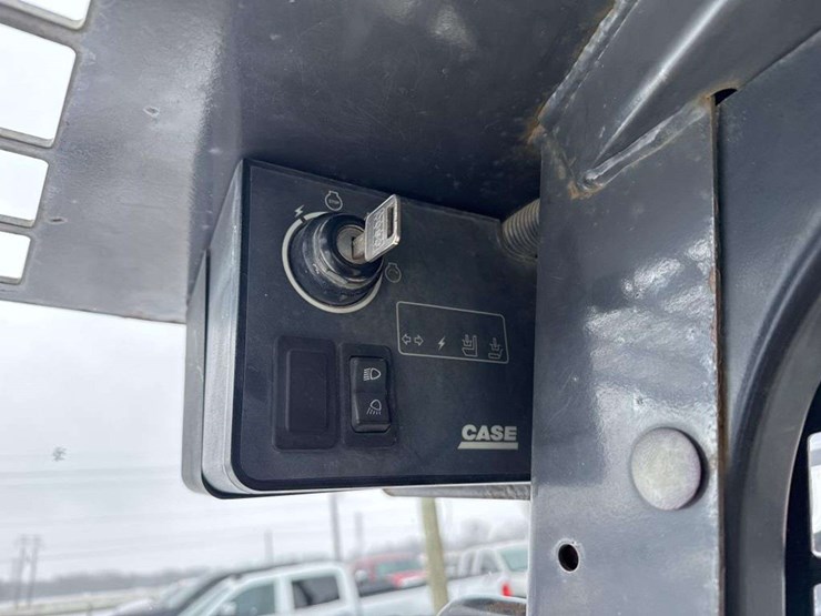 1999-case-70-xt-image-15