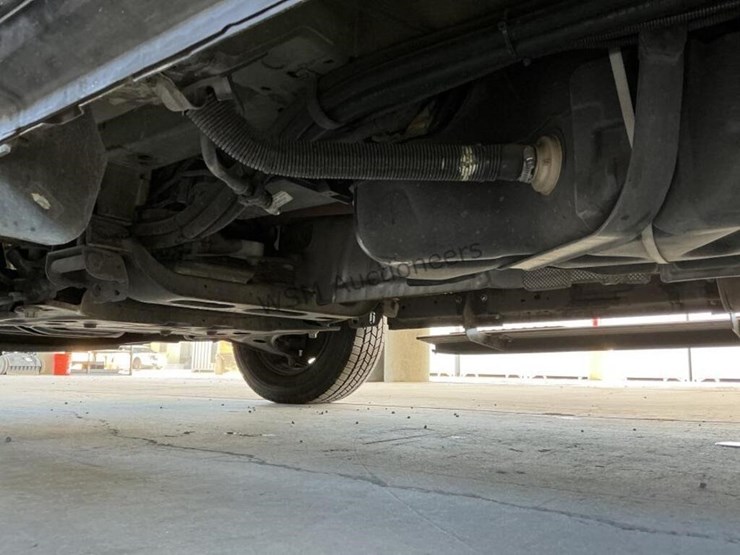 2019-ford-transit-image-26