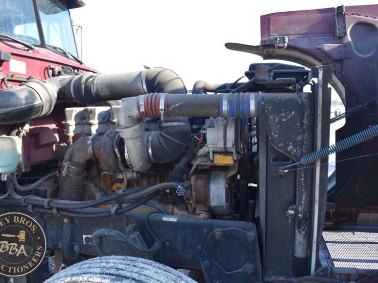 2004-peterbilt-379-image-33