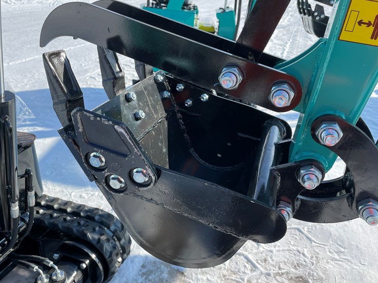 #5367-•-mx50r-mini-excavator-image-16