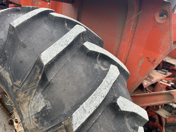 allis-chalmers-180-image-7