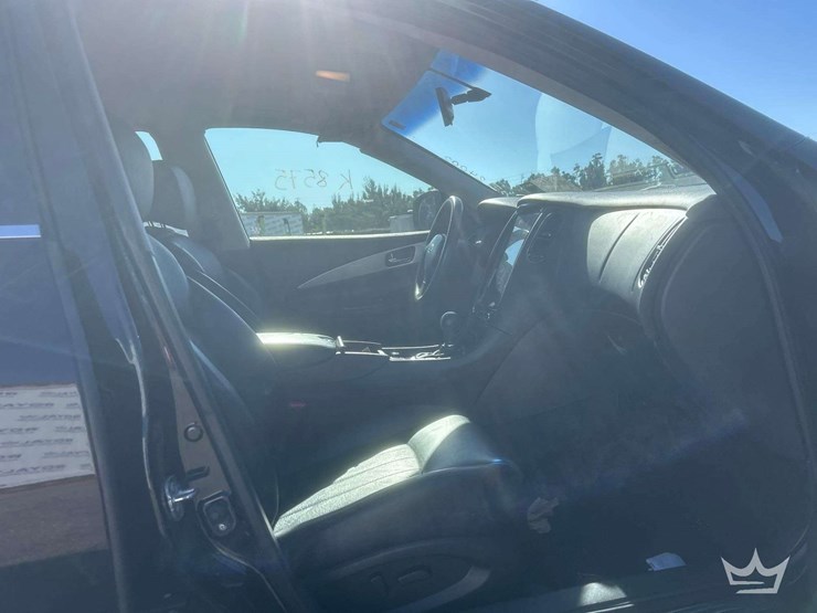 2017-infiniti-qx50-suv-image-22