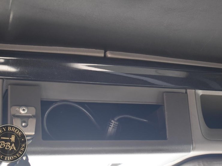 2012-kenworth-t660-image-42