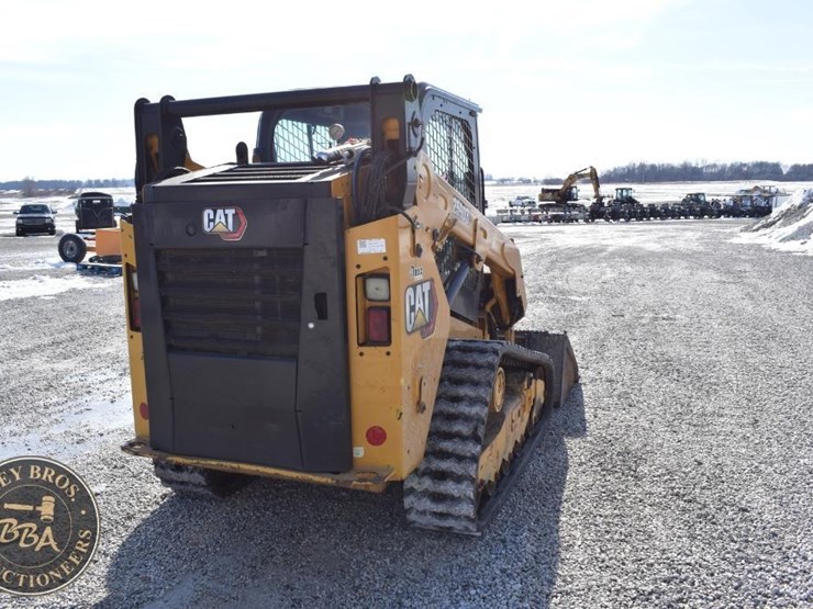 2020-caterpillar-259d3-image-13