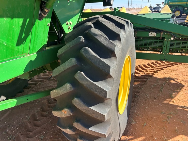 john-deere-7460-image-28