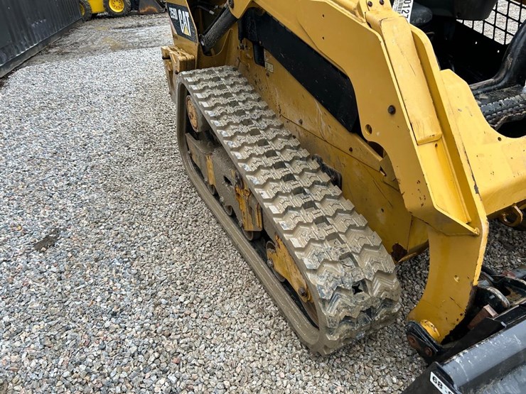 caterpillar-259d-image-13