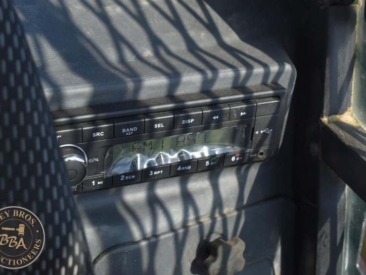 2022-caterpillar-259d3-image-44