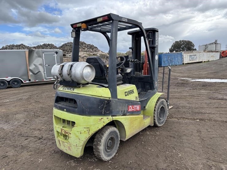 2012-clark-c25l-image-3