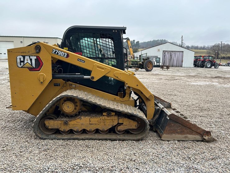 2020-caterpillar-279d3-image-5