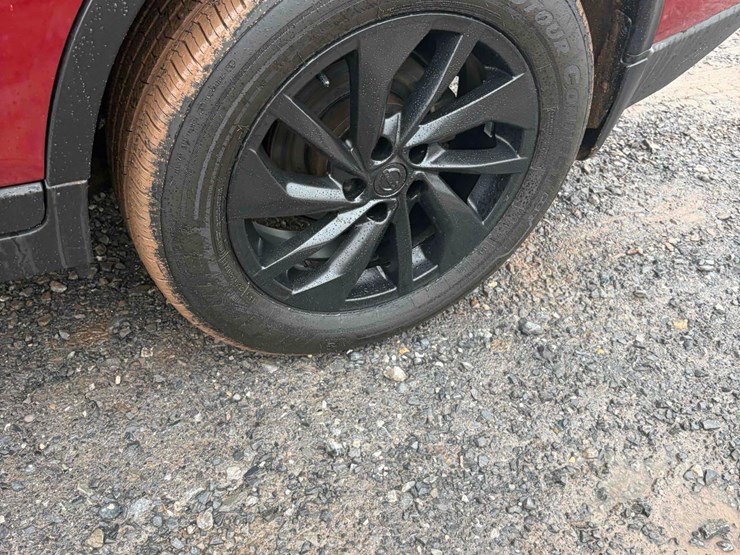 2014-nissan-rogue-sl-image-8