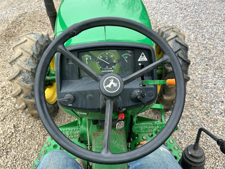 john-deere-5203-image-20