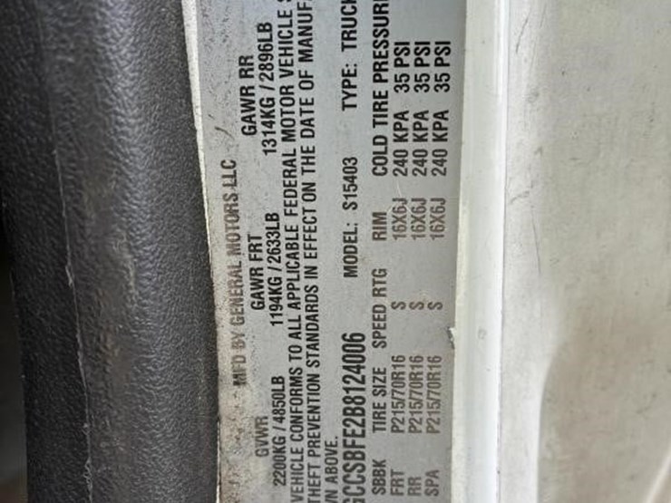 2011-chevrolet-colorado-image-16