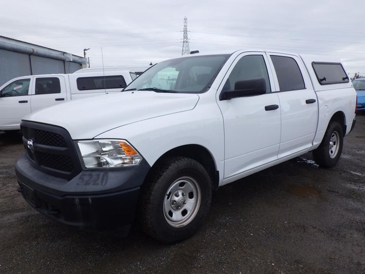 2015-dodge-1500-image-1