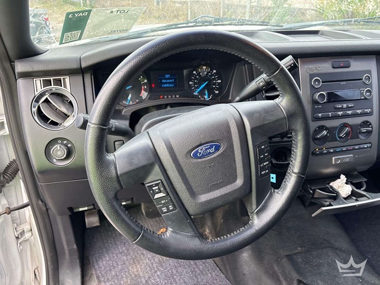 2017-ford-expedition-image-15