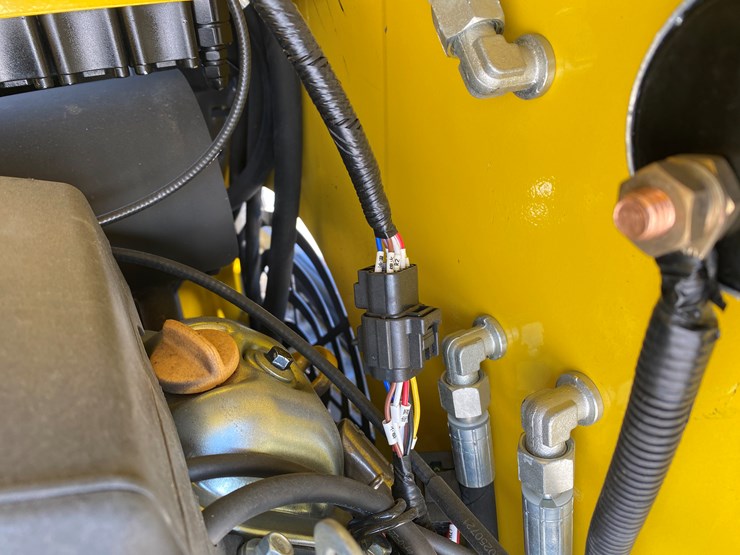 #5320-•-landhonor-mini-skid-steer-loader-image-14