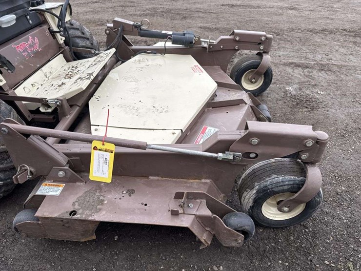 2022-grasshopper-900d-image-11