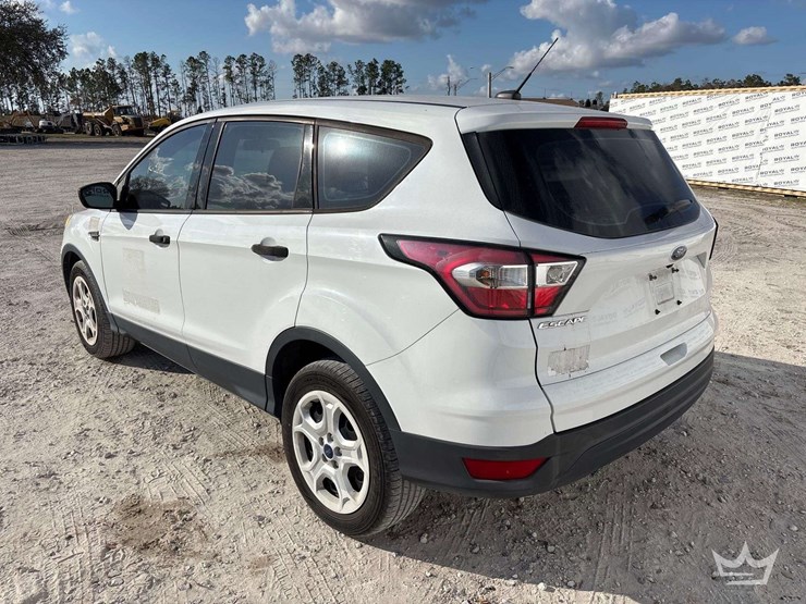 2017-ford-escape-image-4