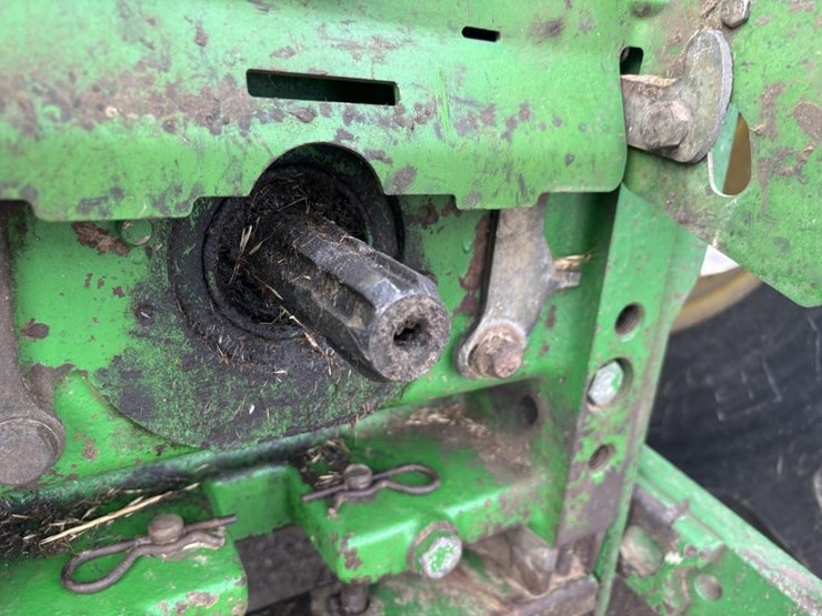 john-deere-6510s-image-16