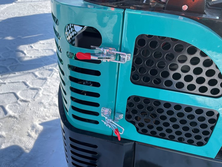 #5369-•-qh12r-mini-excavator-image-13