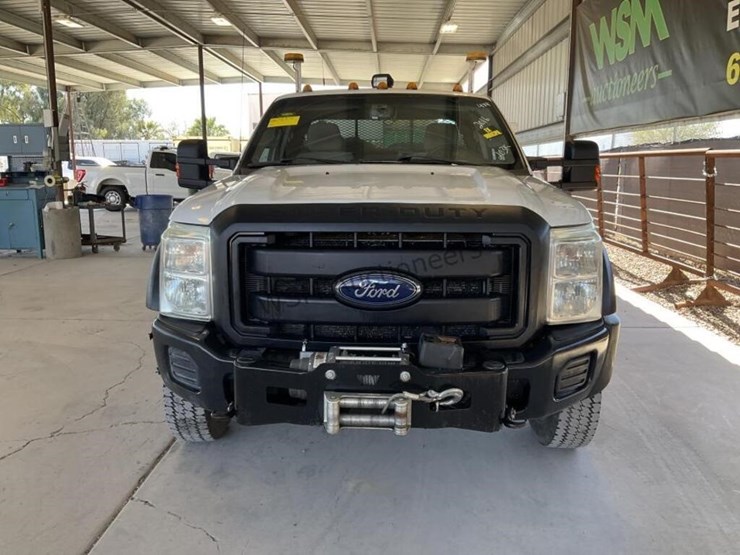 2016-ford-f550-image-3
