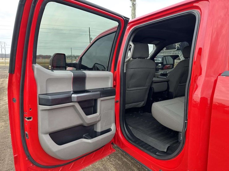 2018-ford-f150-image-14