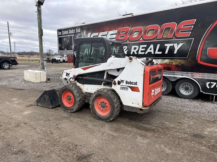 2019-bobcat-s550-image-2