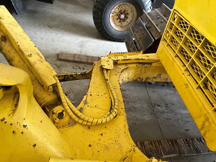 komatsu-d41e-image-22