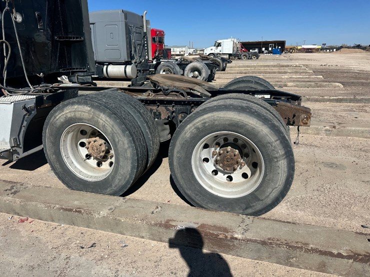 2015-international-prostar-image-6