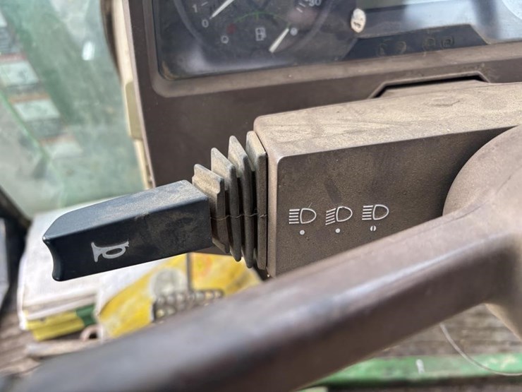 john-deere-6510s-image-29