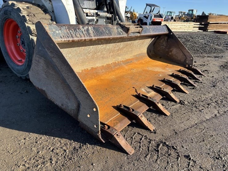 2021-bobcat-s590-image-6