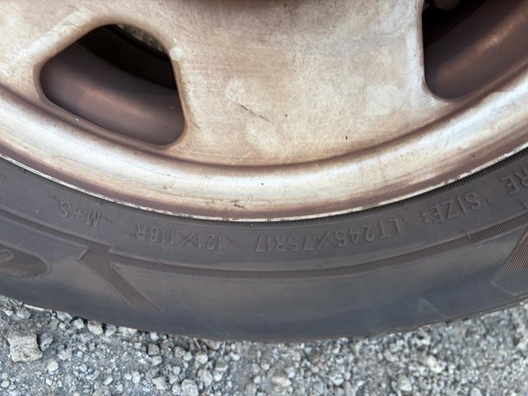 2008-ford-f250-image-28