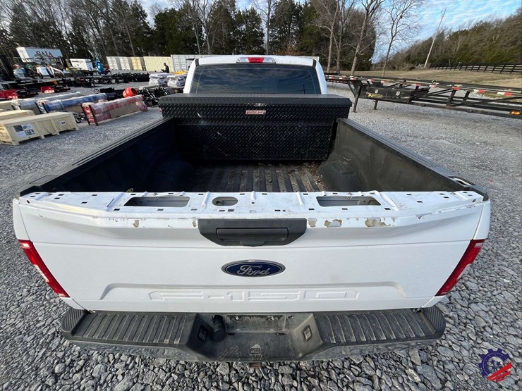 2020-ford-f150-xl-image-28