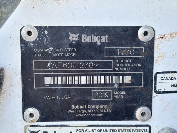 2019-bobcat-t770-image-35