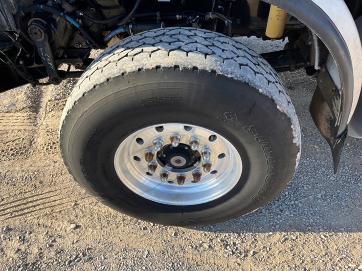 2007-kenworth-t800-image-12