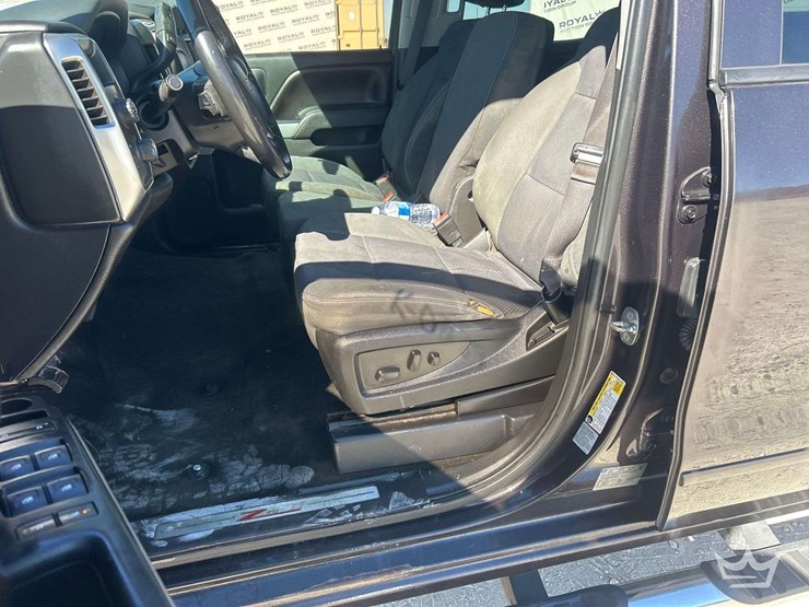 2015-chevrolet-silverado-1500-image-12