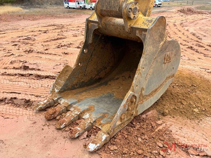 2014-caterpillar-320el-image-13