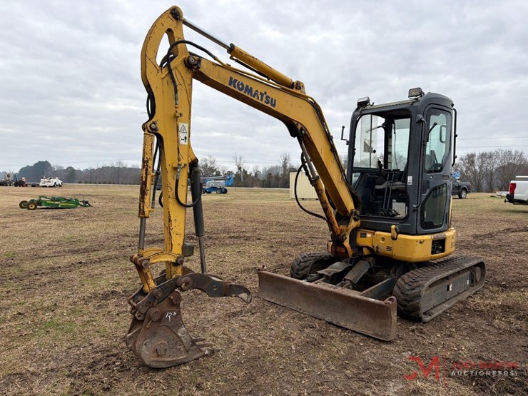 komatsu-pc35mr-image-2