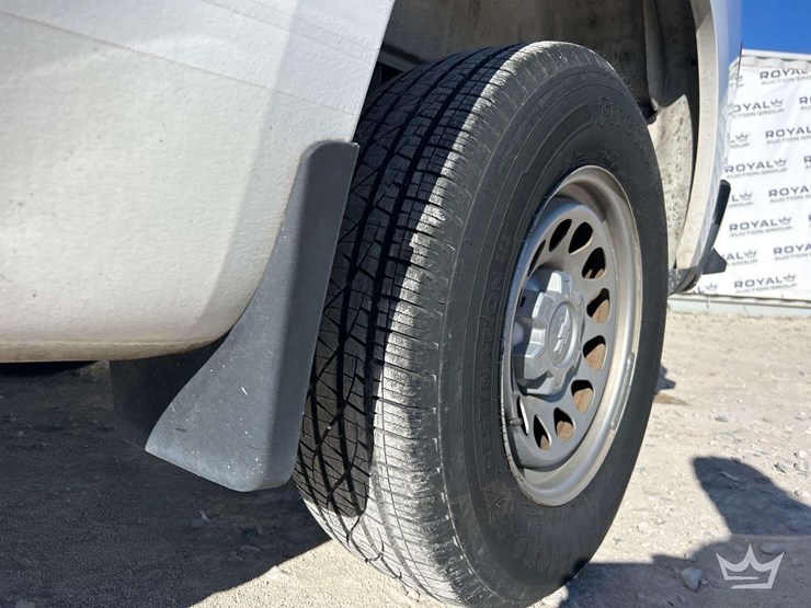 2021-chevrolet-silverado-1500-image-29