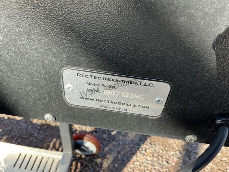 rec-tec-rt-340-pellet-smoker-image-5