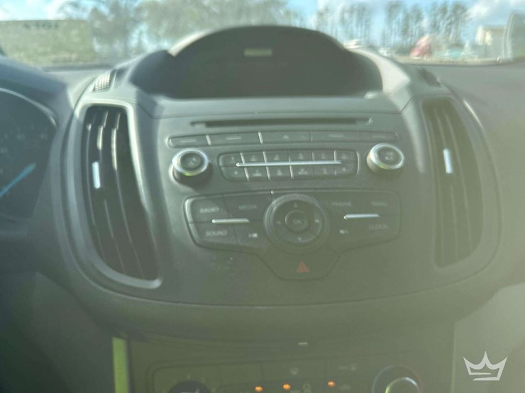 2017-ford-escape-image-18