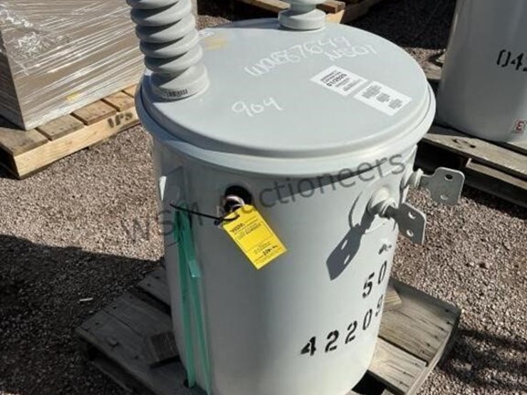 howard-industries-pole-mount-transformer-image-2